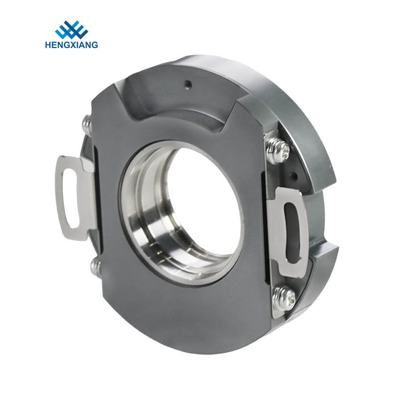 How does the hollow shaft design of an incremental optical encoder simplify installation on existing motor shafts?